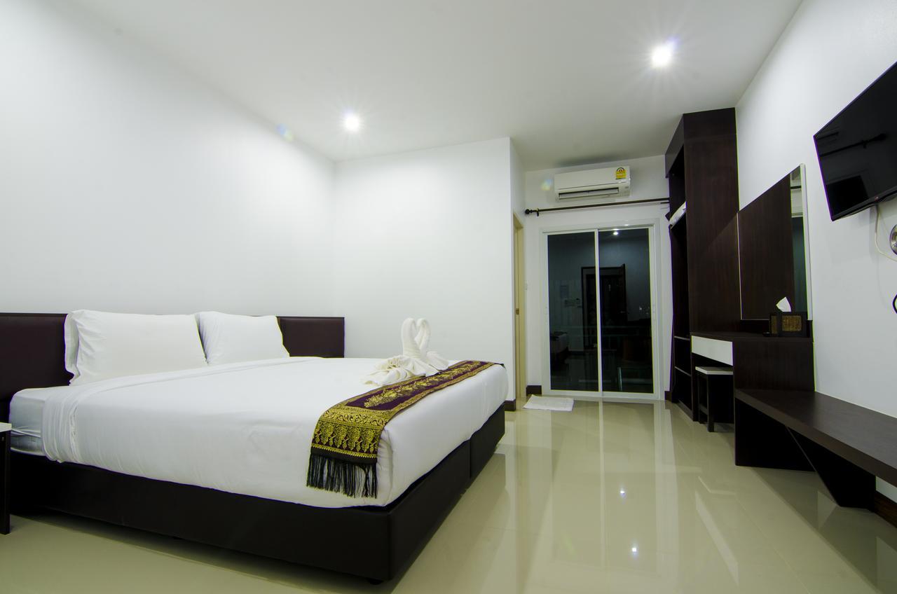 NP Hotel Buri Ram Eksteriør billede