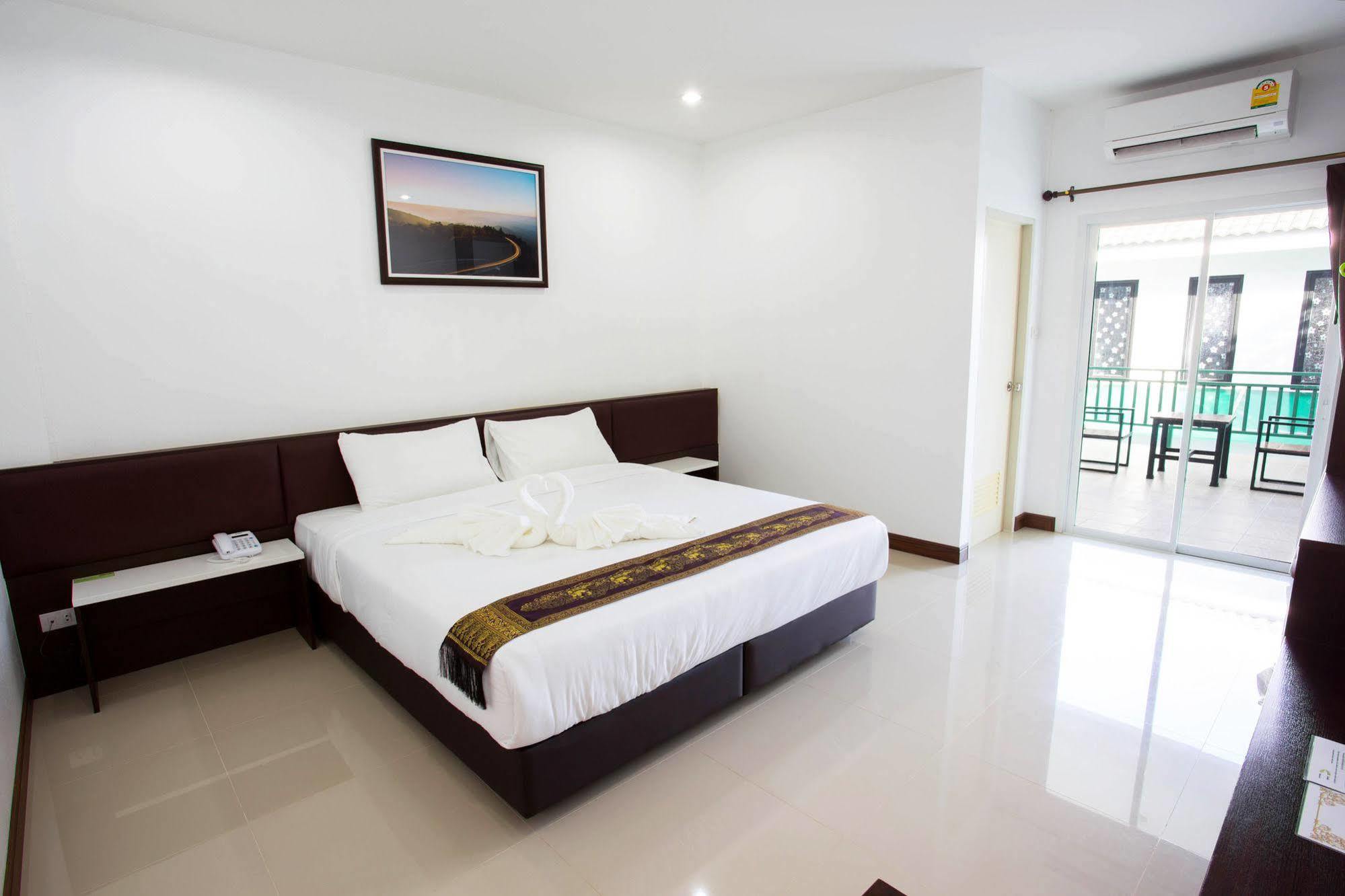 NP Hotel Buri Ram Eksteriør billede